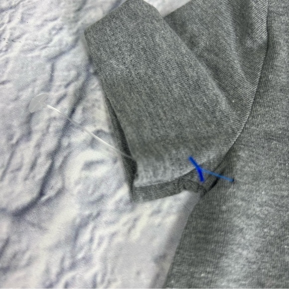 unity unisex one piece 6-9 months - Picture 6 of 6